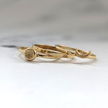 Load image into Gallery viewer, SUN MOON ELEMENTS STACKING SET GOLD