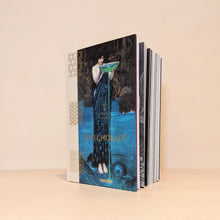 Load image into Gallery viewer, WITCHCRAFT - THE LIBRARY OF ESOTERICA