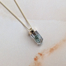 Load image into Gallery viewer, GREEN LODOLITE PHANTOM CRYSTAL PENDANT 9CT GOLD