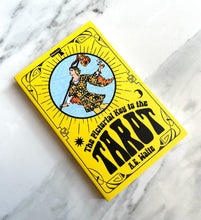 Load image into Gallery viewer, THE PICTORIAL KEY TO THE TAROT - RIDER WAITE