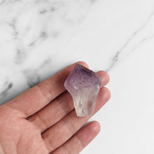 Load image into Gallery viewer, AMETHYST POINT