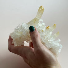 Load image into Gallery viewer, MANGO QUARTZ STATEMENT CLUSTER - TUCSON COLLECTION