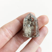 Load image into Gallery viewer, GARDEN QUARTZ