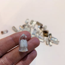 Load image into Gallery viewer, GARDEN QUARTZ