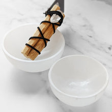 Load image into Gallery viewer, SELENITE BOWL - MEDIUM