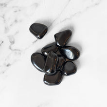 Load image into Gallery viewer, SHUNGITE STONES