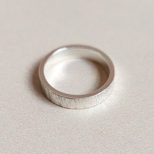 Load image into Gallery viewer, RECYCLED SILVER HAMMERED BAND
