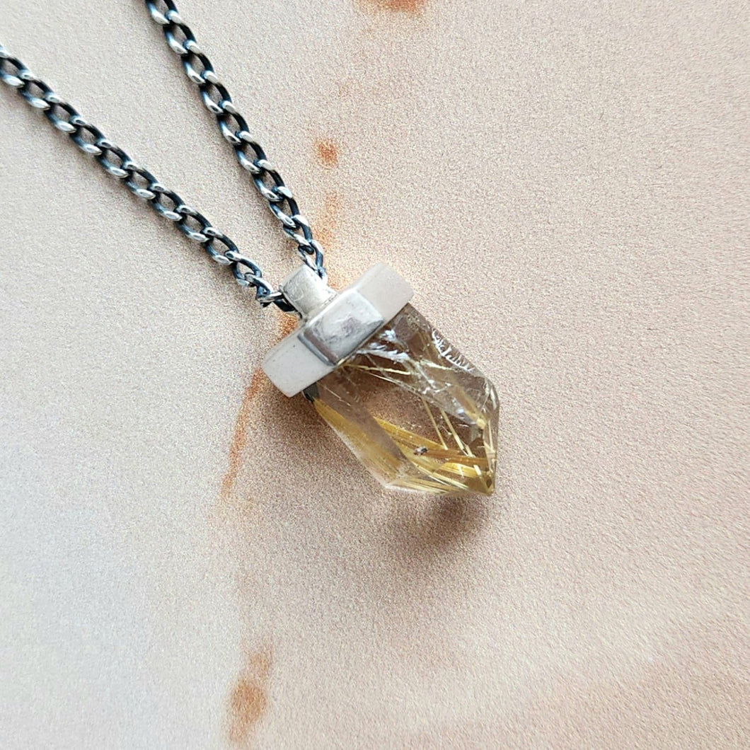 GOLDEN RUTILE PENDANT SILVER