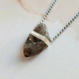 SMOKY QUARTZ CRYSTAL NECKLACE SILVER