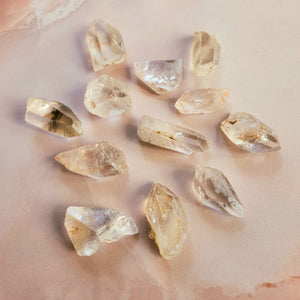 MALAWIAN NATURAL QUARTZ POINTS