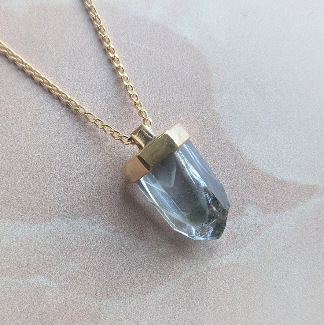 CHLORITE PHANTOM PENDANT FAIRMINED GOLD PLATE