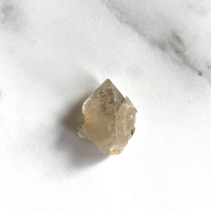 HIGH GRADE GOLDEN RUTILE SMOKEY QUARTZ A94