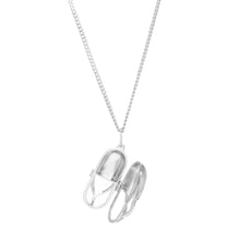 Load image into Gallery viewer, CAPSULE CRYSTAL PENDANT SILVER
