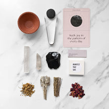 Load image into Gallery viewer, MODERN MOON RITUAL GIFT SET
