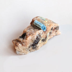 AQUAMARINE & PEACH FELDSPAR