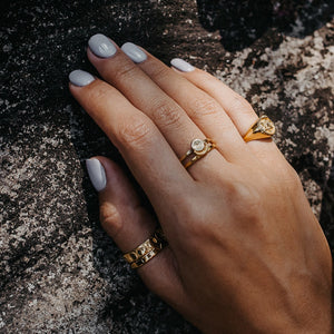 MOON PHASES RING GOLD